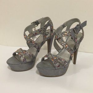 GUESS | Nadia Platform Heels